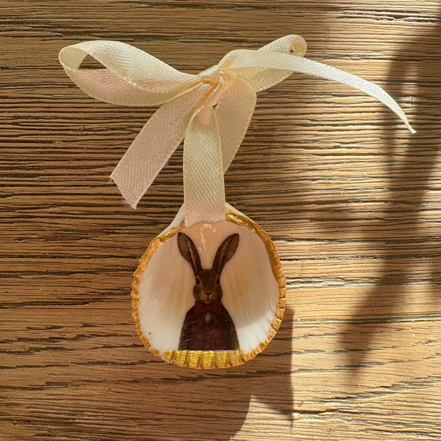 *Limited Edition: Mini Shell Christmas Hare